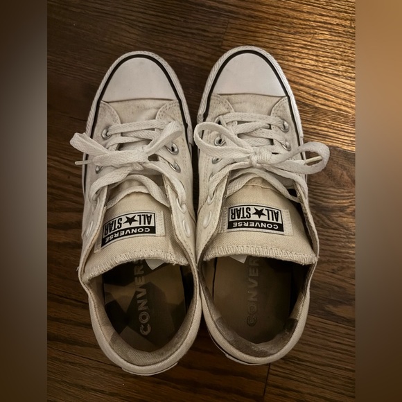 Puffy Tongue White Converse - Picture 2 of 6